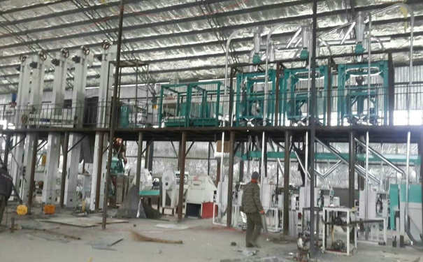 <a href=http://m.171km.com/product/6/ target=_blank class=infotextkey>玉米深加工機(jī)械</a>