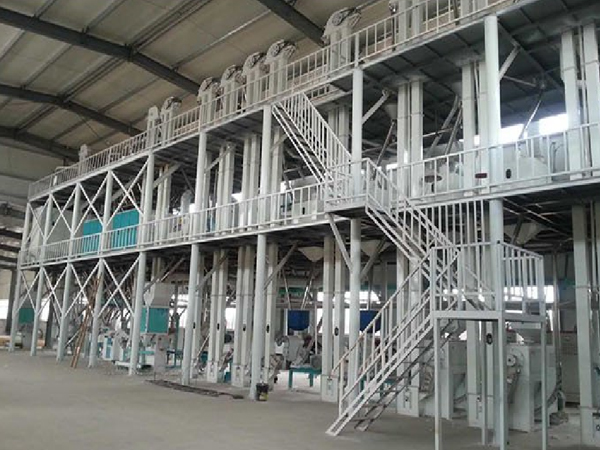 <a href=http://m.171km.com/product/6/ target=_blank class=infotextkey>玉米深加工機械</a>